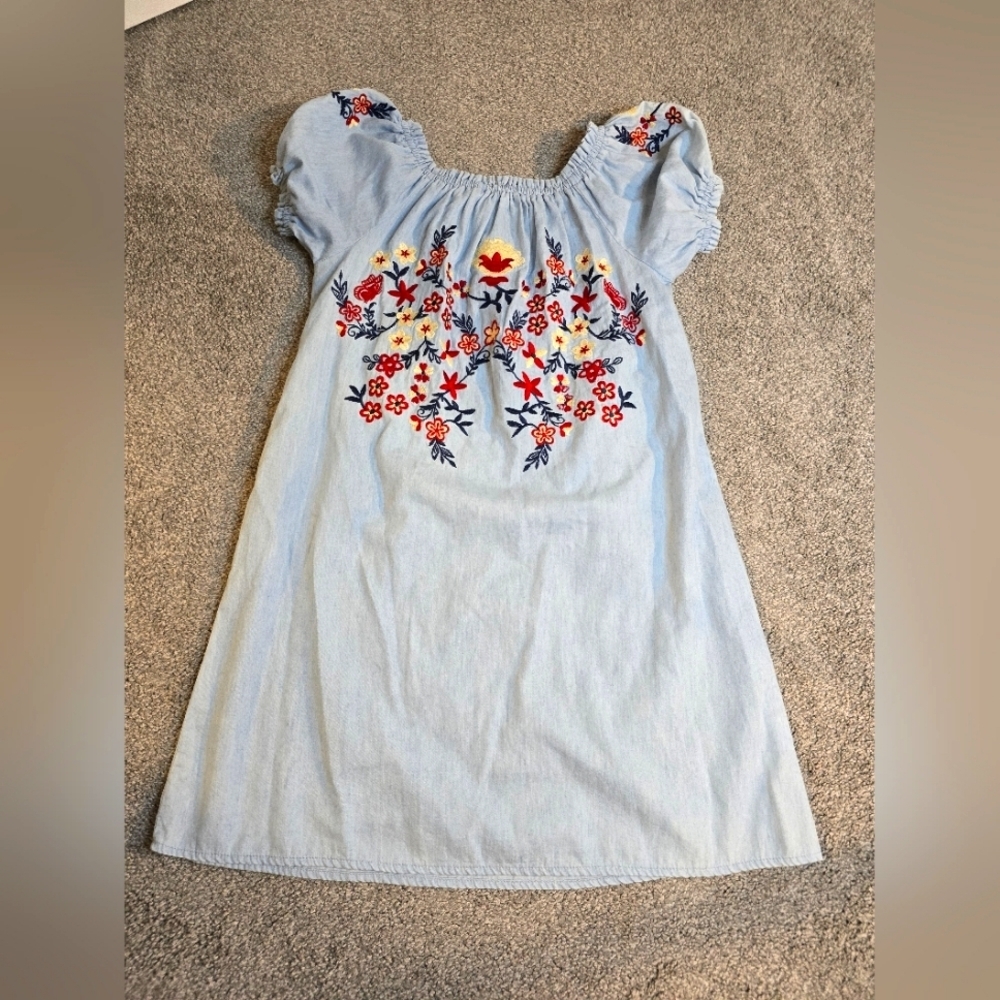 Velzera Chambray Embroidered Women's Size Small Dress